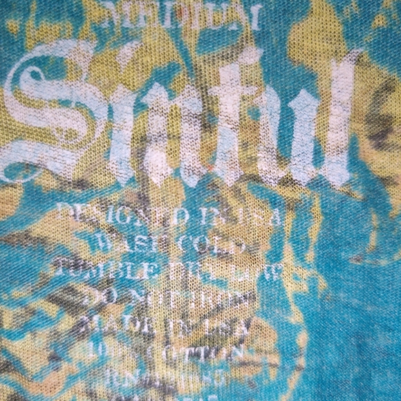 Women's medium Sinful t-shirt - Picture 12 of 12
